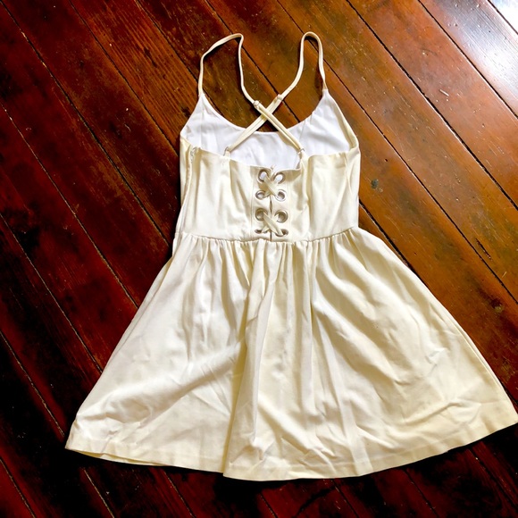 White Summer Dress. - Picture 2 of 3